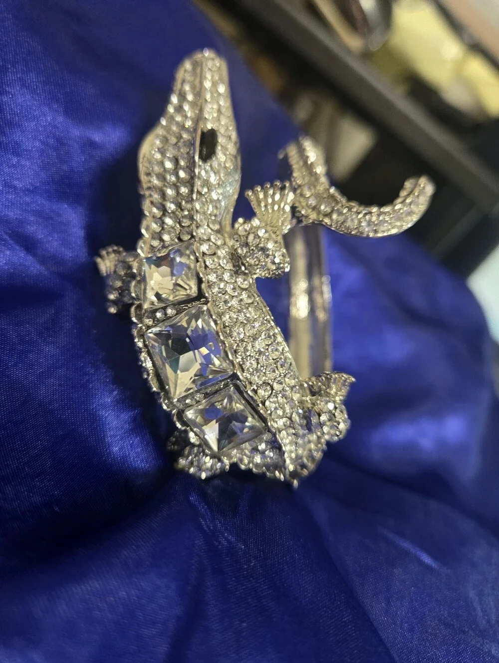 Crystal Alligator Cuff Bracelet - Silver Rhinestone